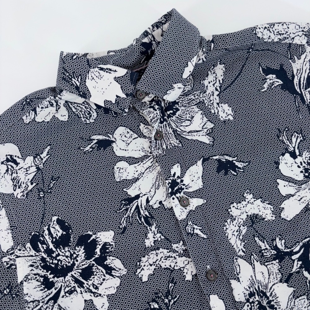 Ted Baker London Mens Navy Blue White Floral Honeycomb Button Down Shirt Size 3